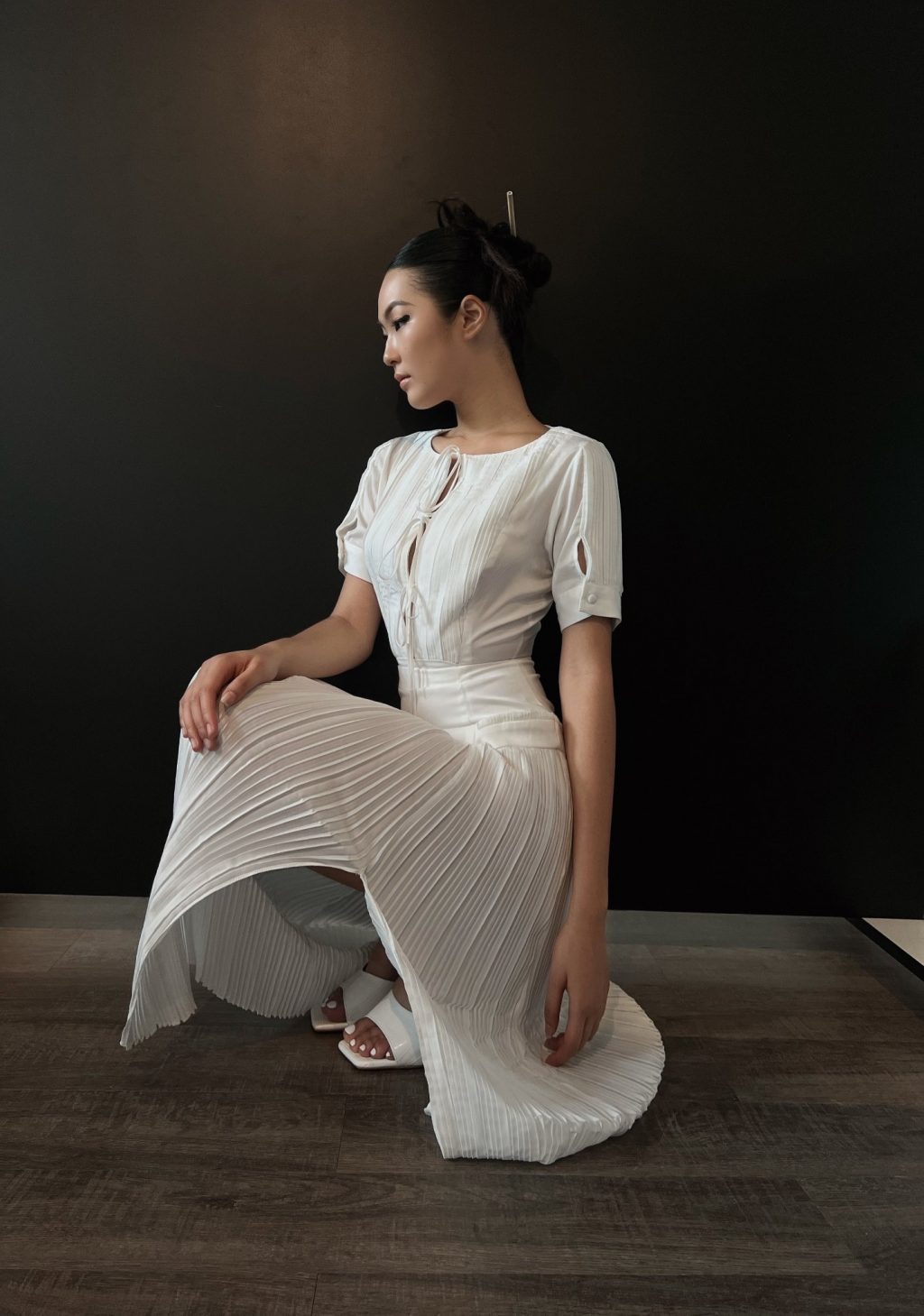áo và váy trắng của latui mantra 04