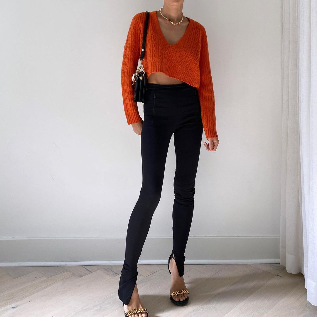 quần legging xẻ gấu phối sweater