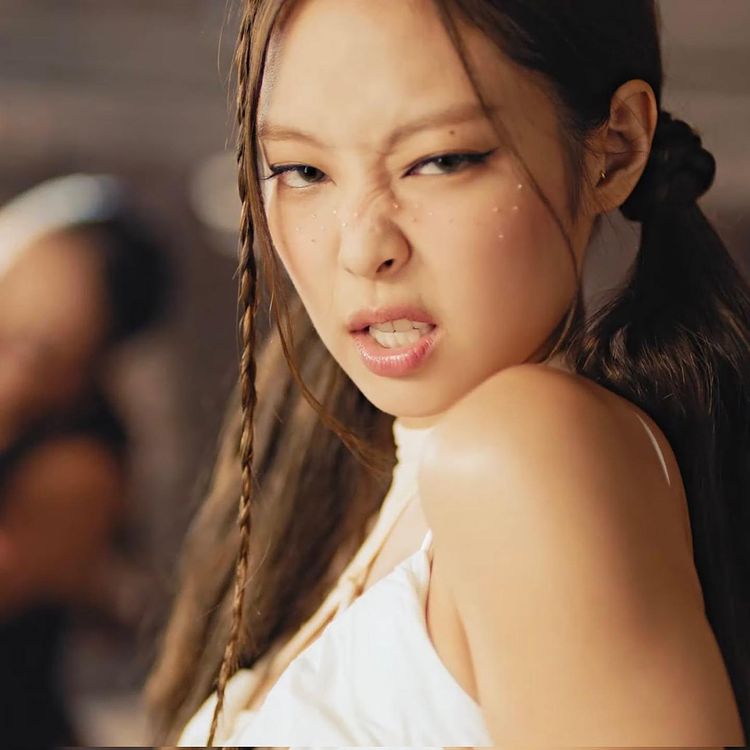 Jennie BlackPink