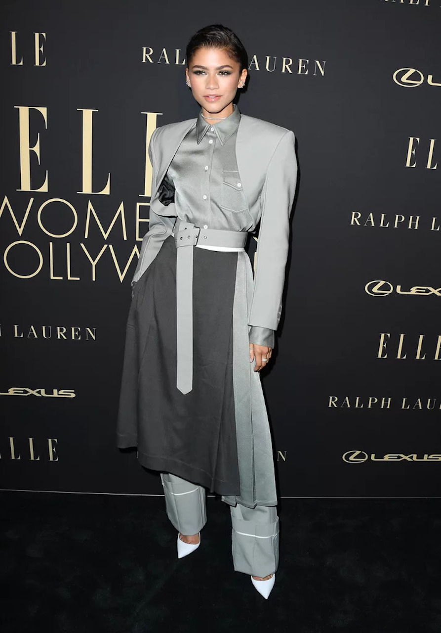zendaya wears peter do at elle women in hollywood event - Chiến lược “copycat” biến Zendaya thành biểu tượng thời trang của Law Roach