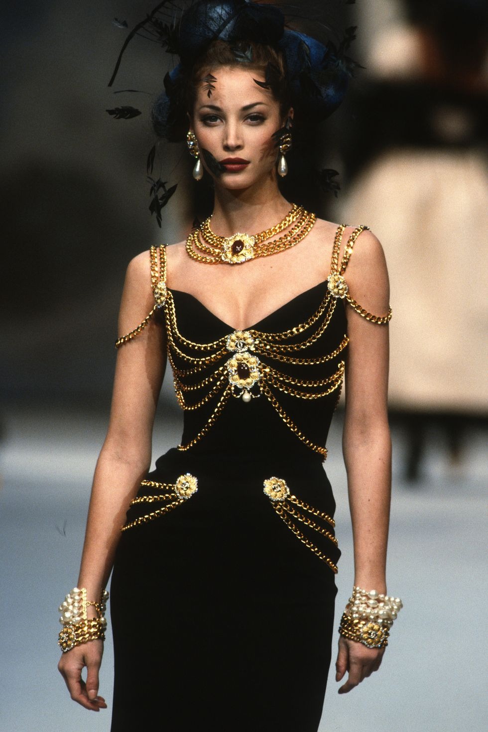 Christy Turlington CHANEL Haute couture xuân hè 1992