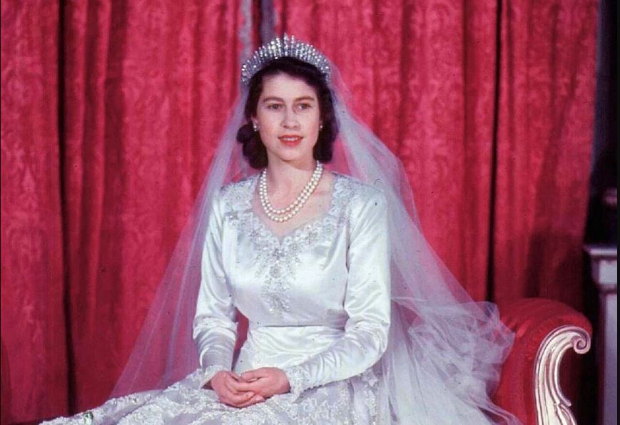 Nữ hoàng Elizabeth II