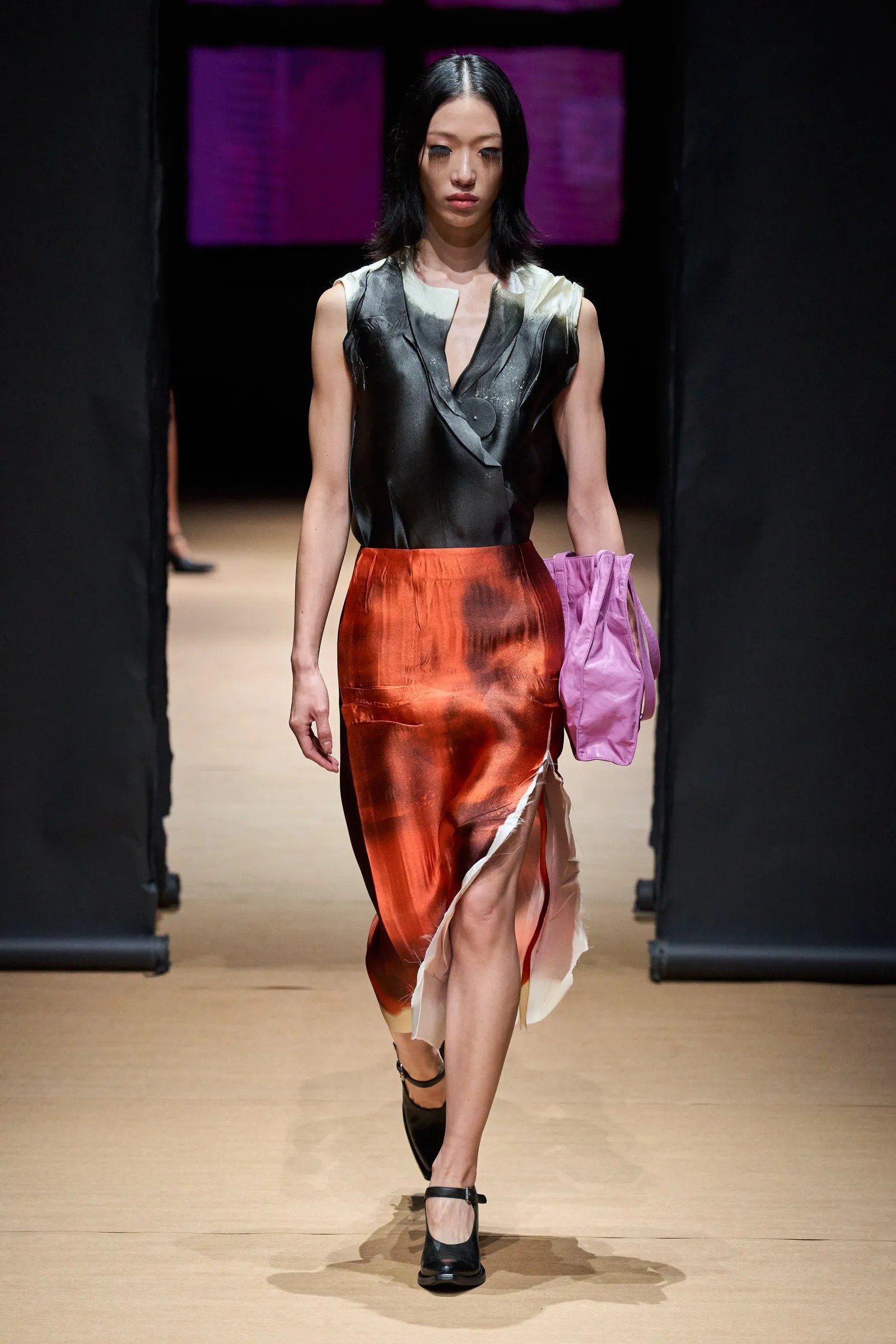 Prada Xuân Hè 2023 look 11