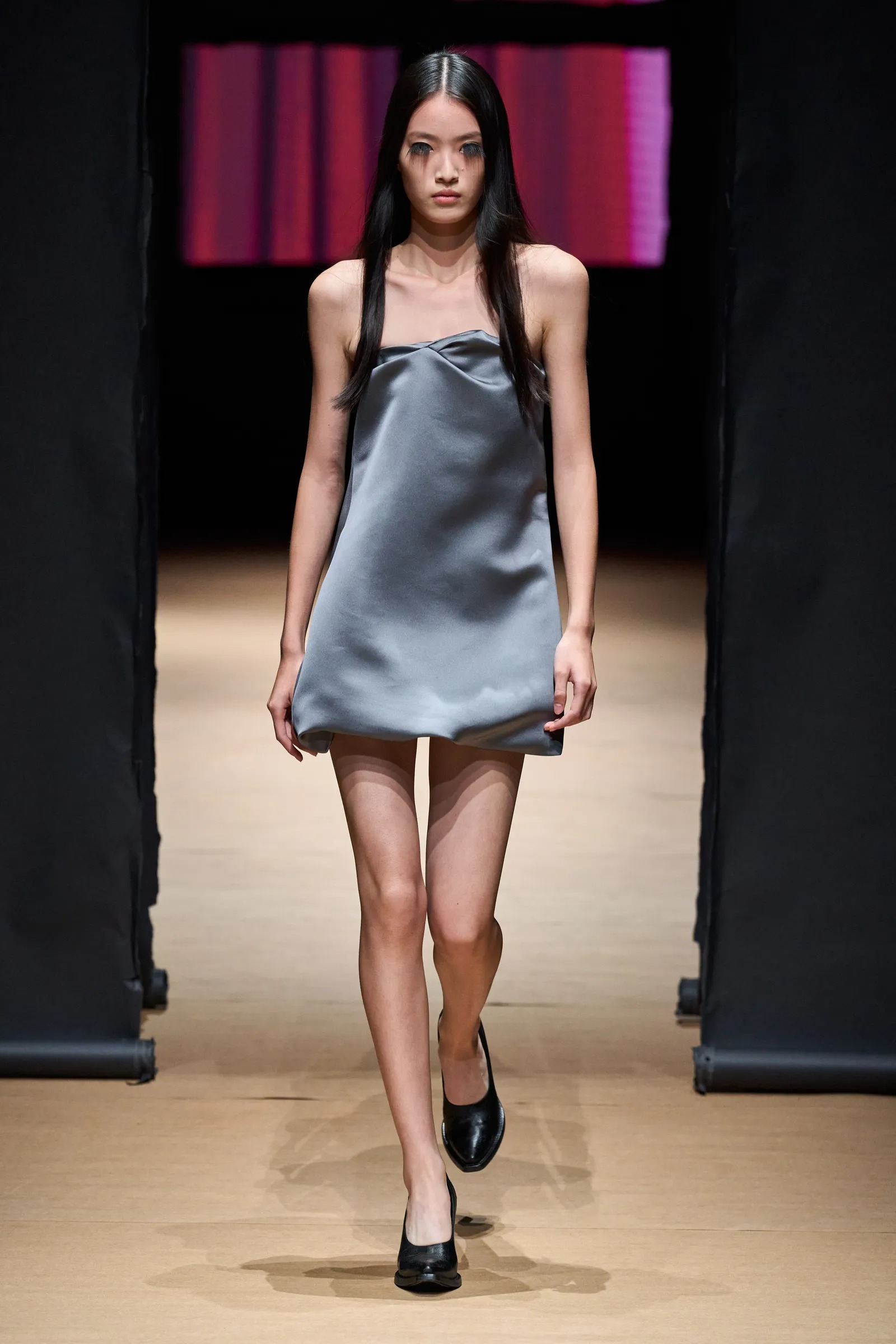 Prada Xuân Hè 2023 look 44