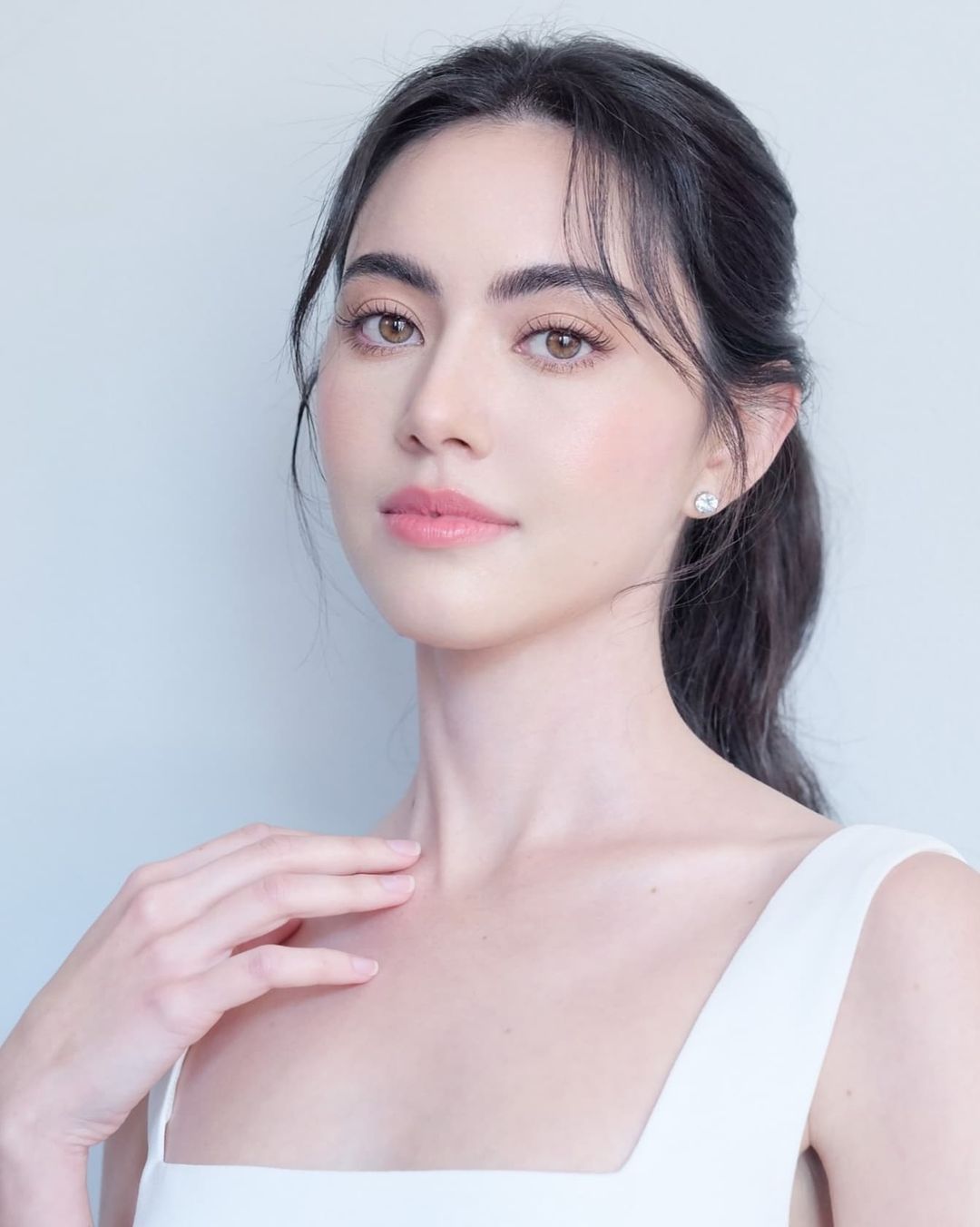 trang điểm Clean Girl