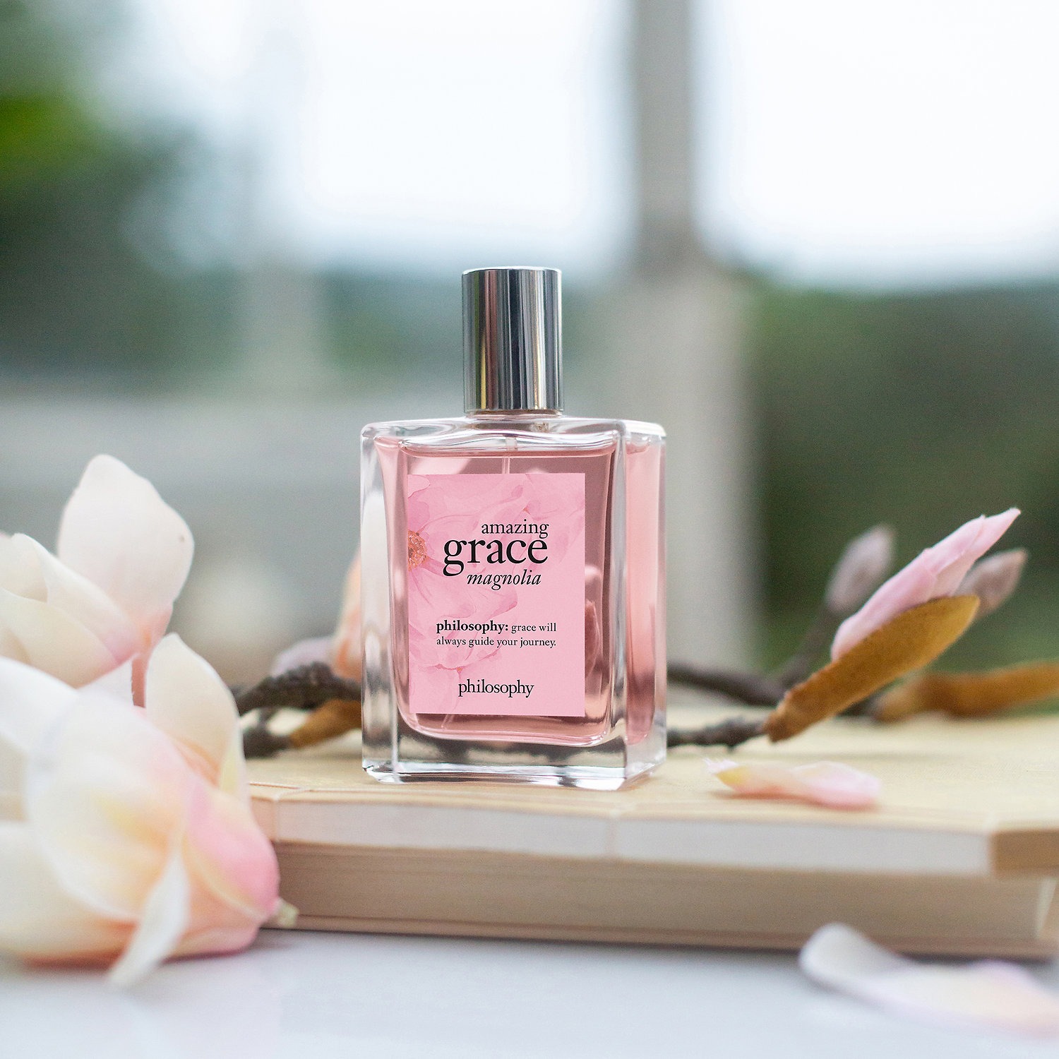 dau goi sua tam huong nuoc hoa Amazing Grace Magnolia - 5 bước đơn giản để hương nước hoa thơm ngát suốt cả ngày