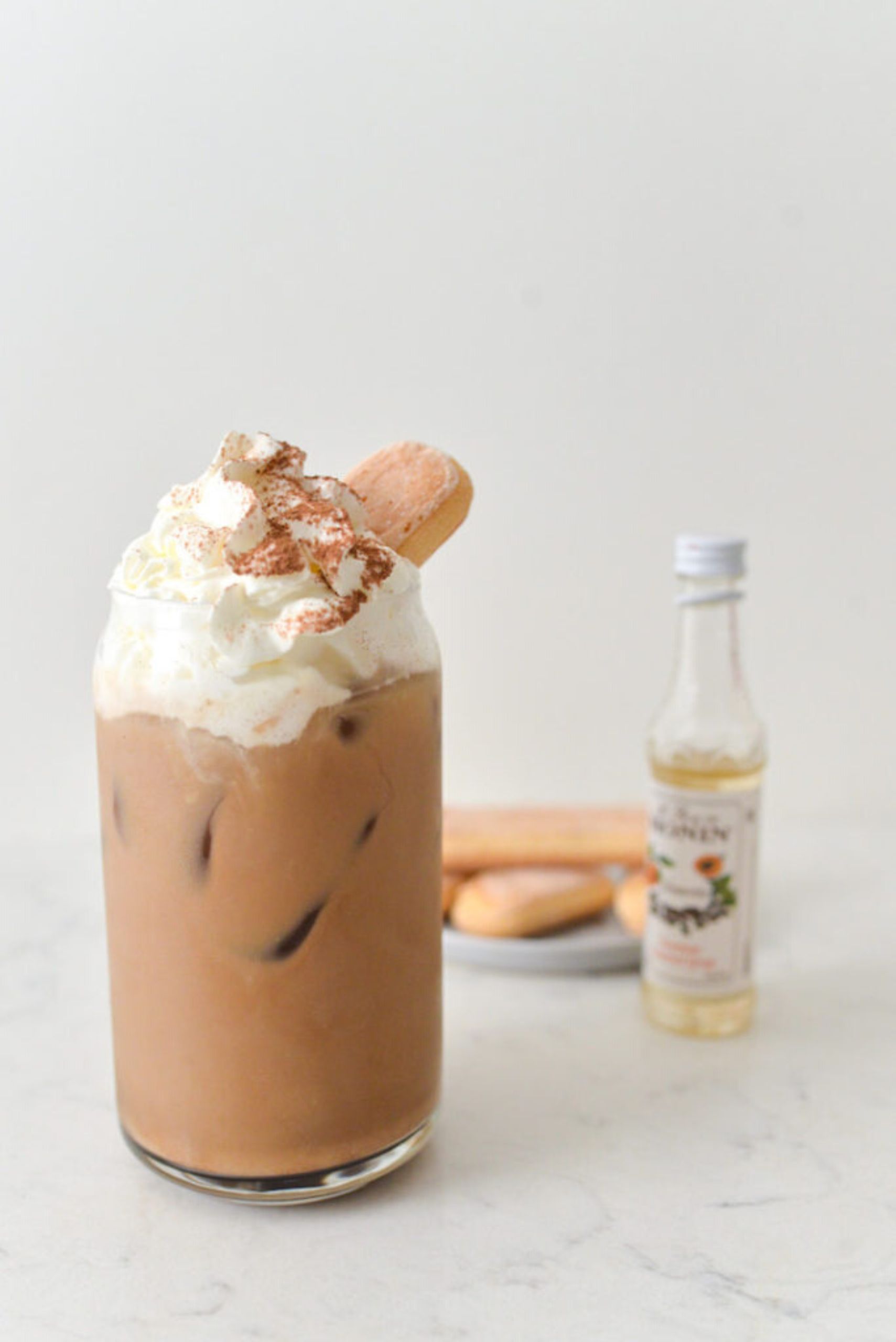 Tiramisu Latte là đồ uống dễ làm tại nhà