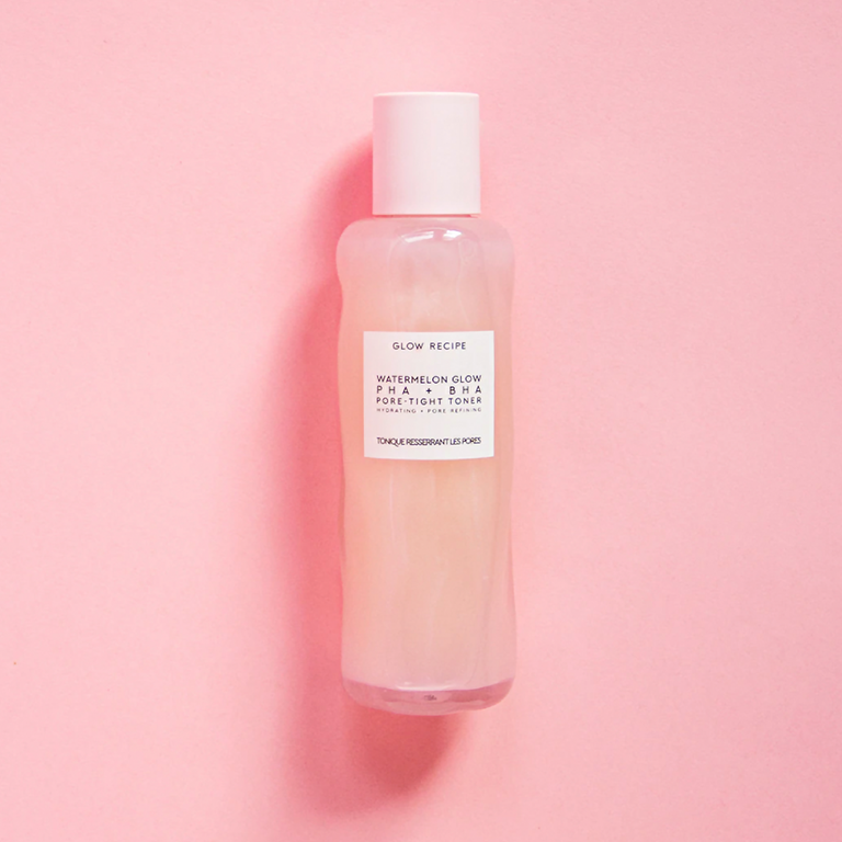 toner chứa thành phần axit glycolic: Glow Recipe The Watermelon Glow PHA+BHA Pore-Tight Toner.