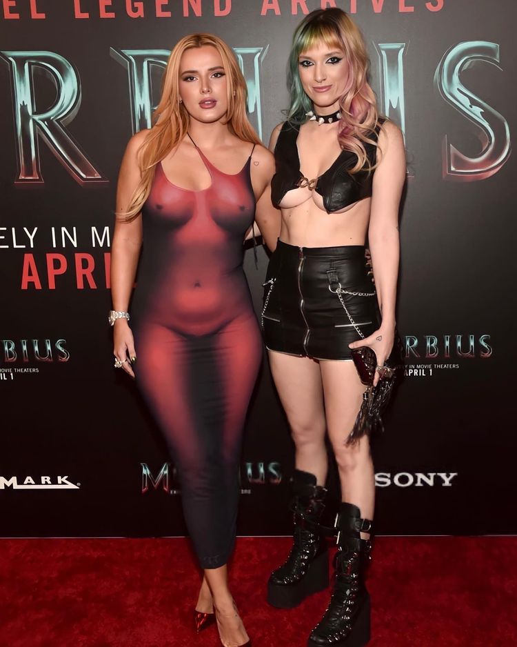 Bella Thorne trên thảm đỏ Mobius