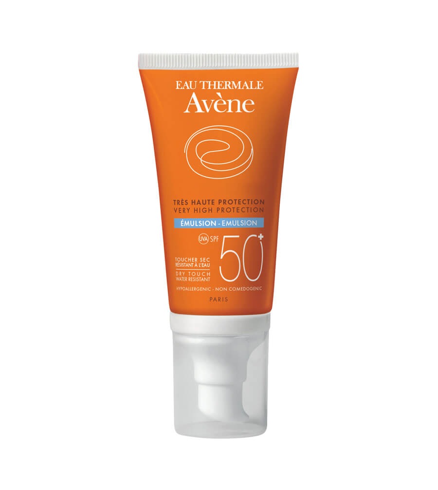 duong da kho kem chong nang Avene Very High Protection Emulsion SPF 50 - Những lời khuyên chăm sóc da vào mùa Đông từ các chuyên gia da liễu