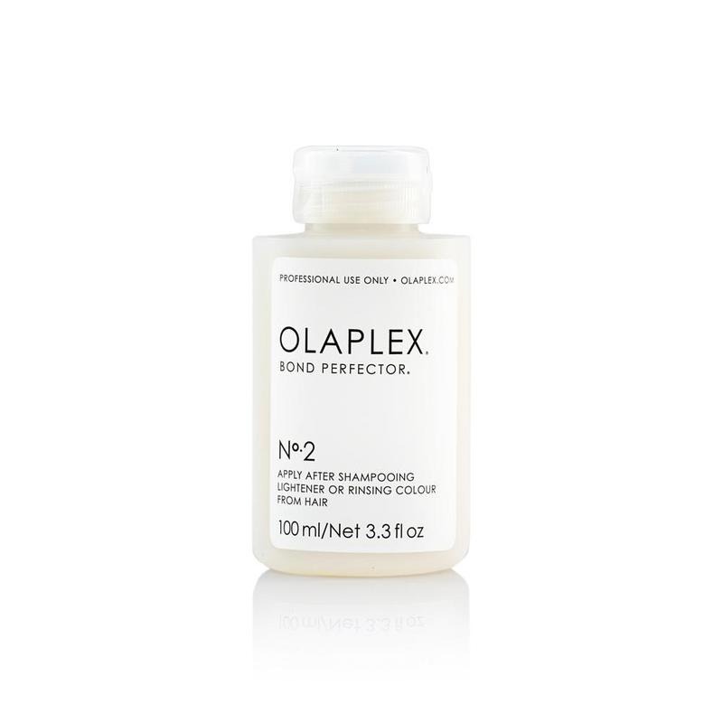 Búi tóc thấp Kem ủ phục hồi tóc hư tổn Olaplex Bond Perfector No.2.