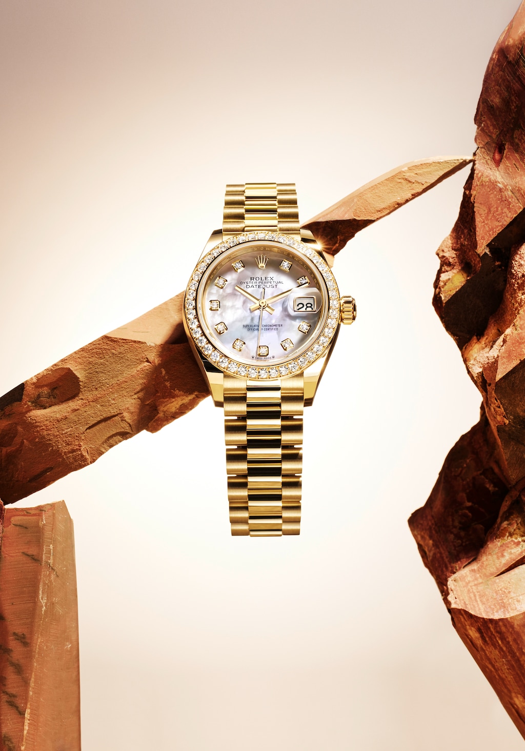 Đồng hồ Lady-Datejust phiên bản vàng vàng 18 ct