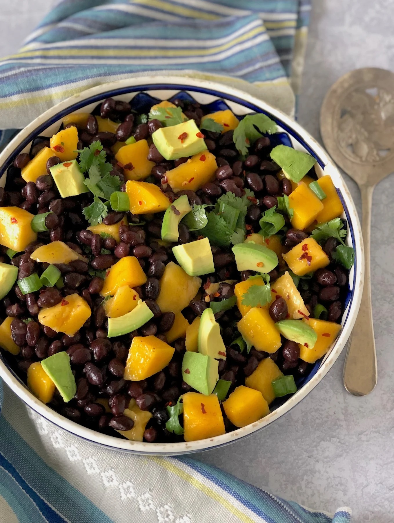 salad xoài bơ đậu đen giúp dáng đẹp salad xoài bơ đậu đen giúp dáng đẹp