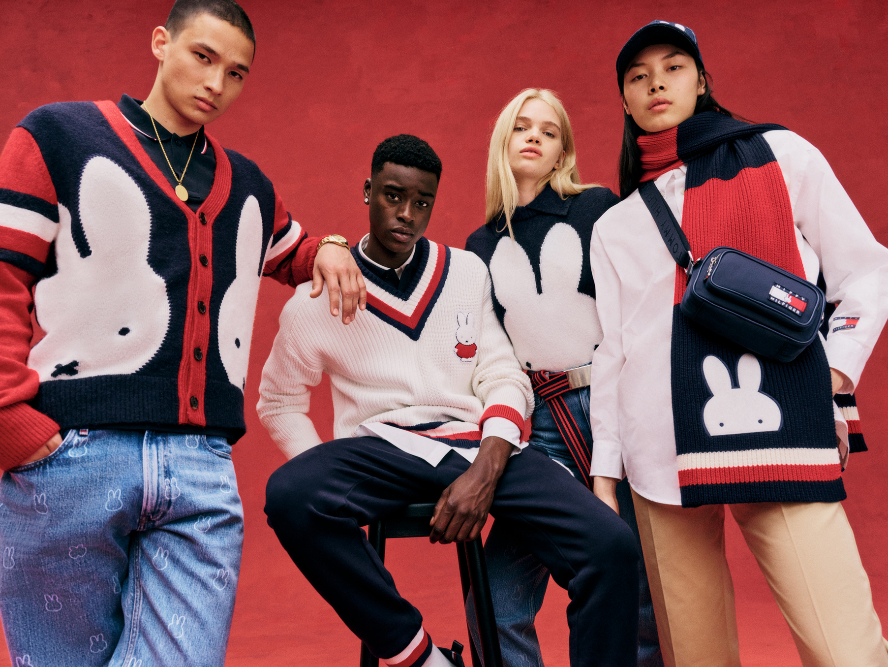 Tommy Hilfiger cùng phong cách Preppy trở lại mùa Thu Đông với BST collab nhân vật hoạt hình