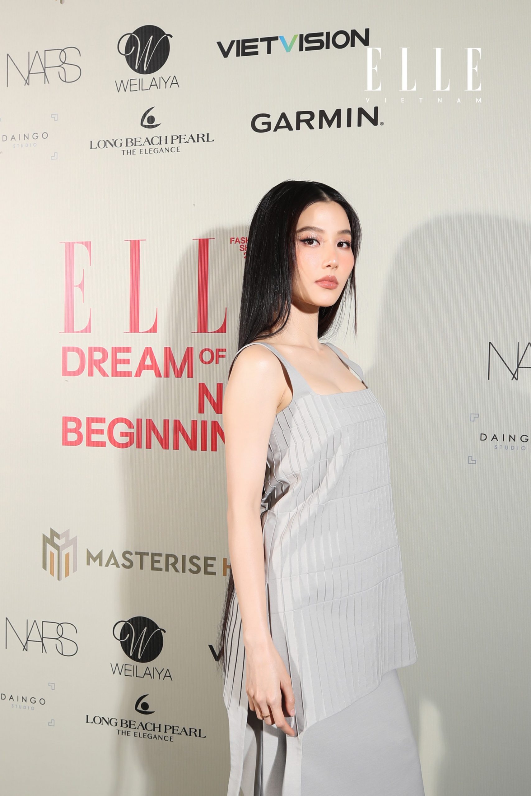 Diễm My tại elle fashion show 2022