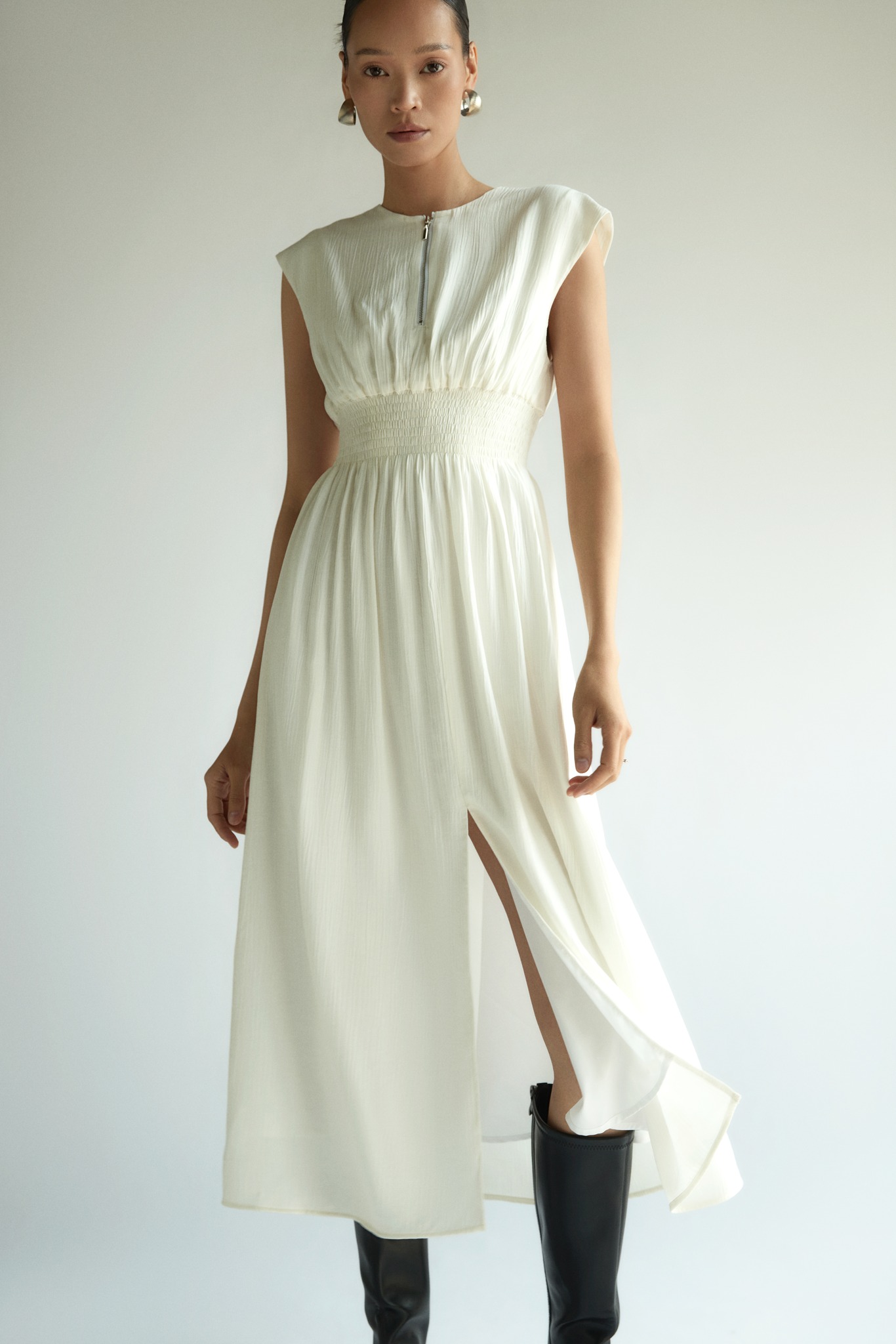 Ivory Dress của Enuff Studio