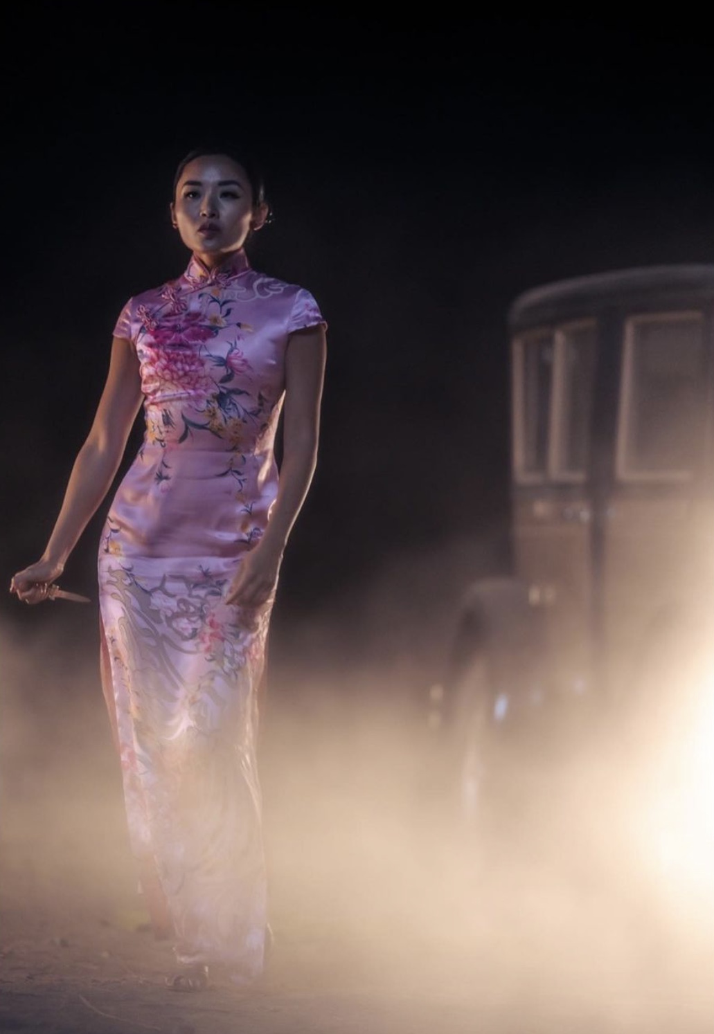 Li Jun Li mặc sườn xám trong babylon
