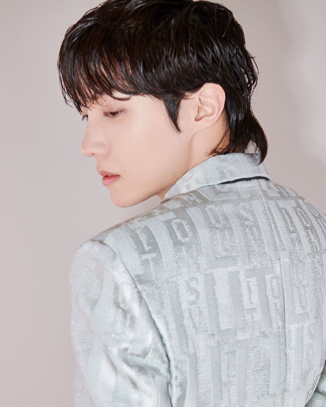 Top hơn 78 jungkook louis vuitton 2023 siêu hot trieuson5 #6 Top hơn 78 jungkook louis vuitton 2023 siêu hot trieuson5