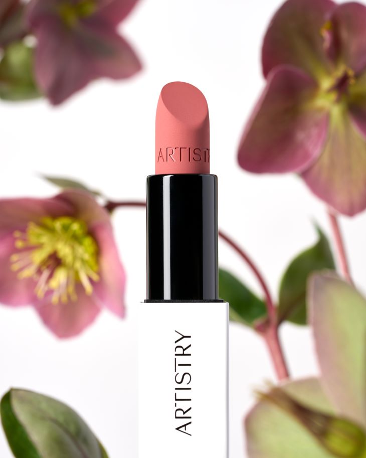 Hãy để Artistry Go Vibrant giúp bạn điểm tô gương mặt thêm xinh xắn với điểm nhấn làn môi khỏe đẹp rạng rỡ trong ngày 8/3