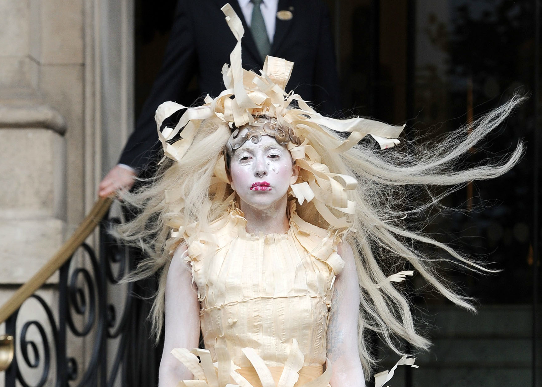 lady gaga avant garde