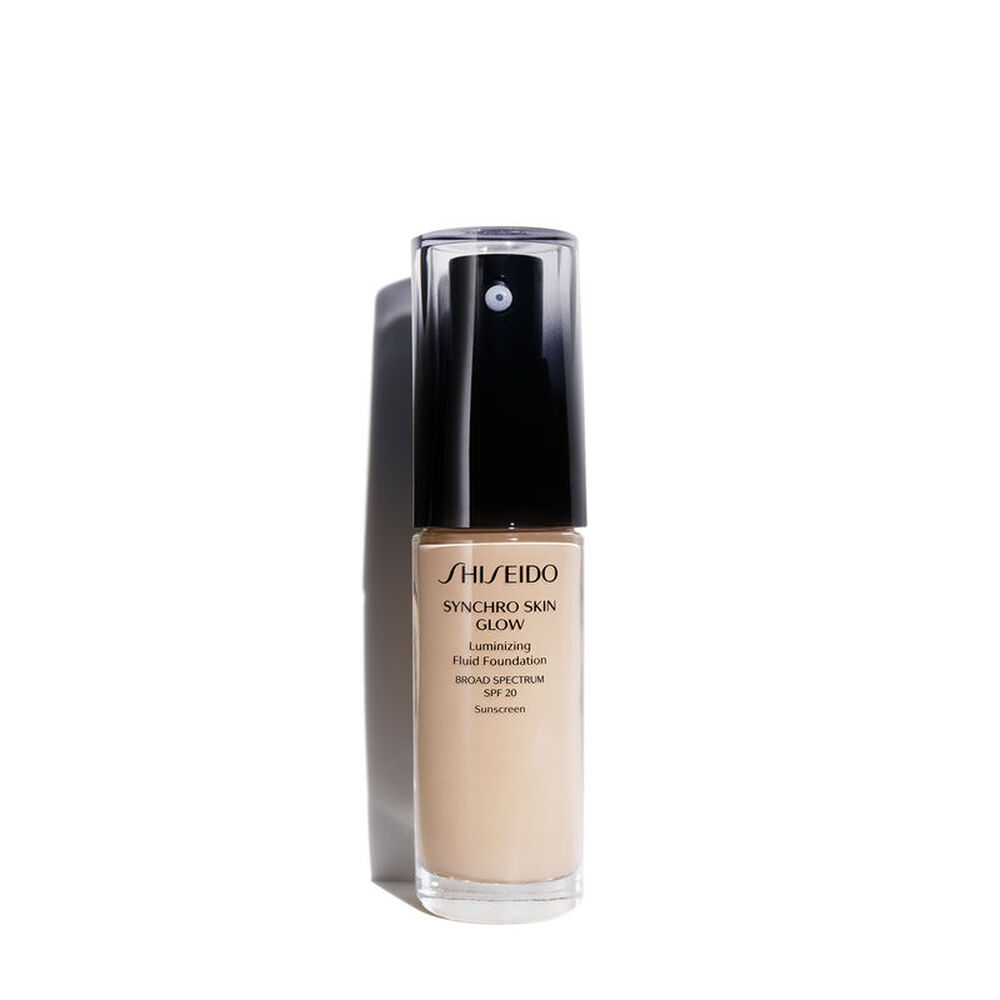 Shiseido Synchro Skin Glow Luminizing Foundation