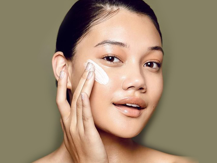 Skin Flooding là xu hướng dưỡng ẩm da mới.