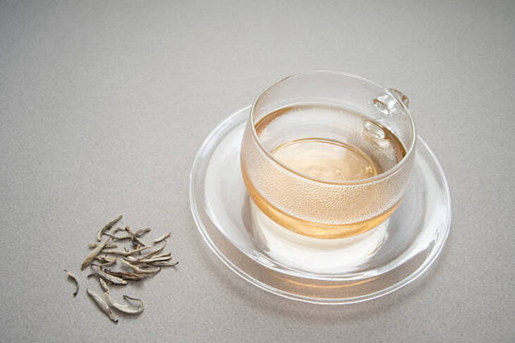 Trà trắng là loại trà loại ít được chế biến nhất. Ảnh: Getty Images.