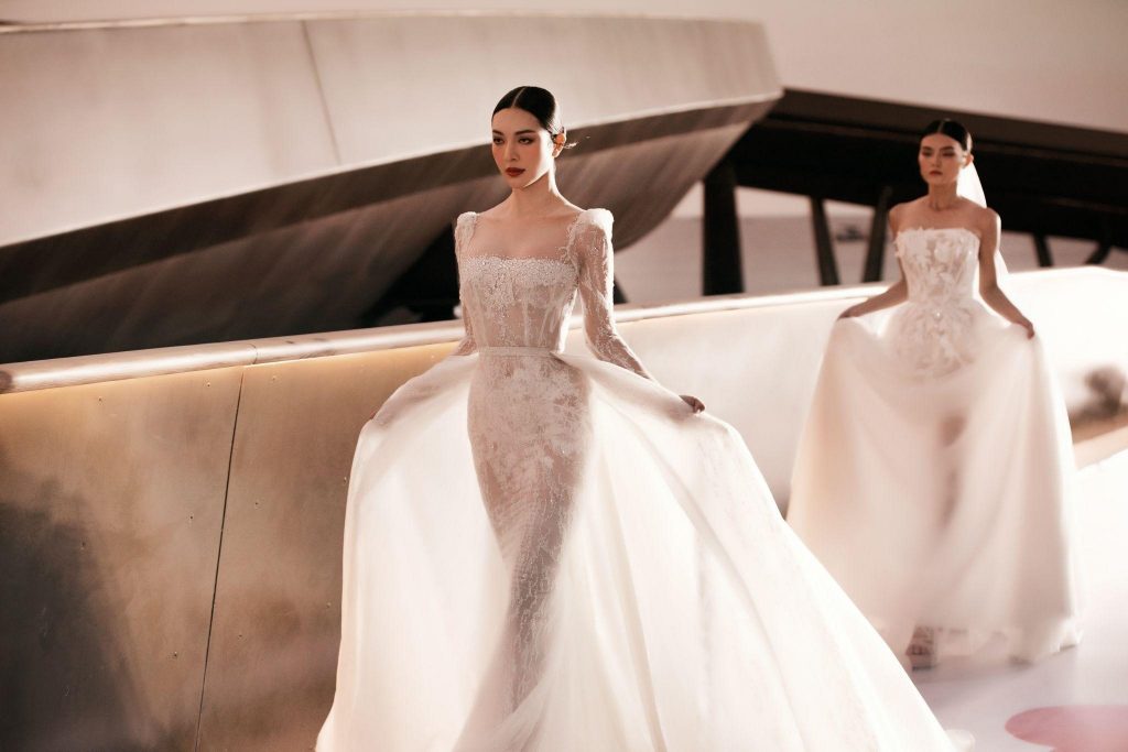 Những chiếc váy cưới với thiết kế công phu chứa đựng lời chúc phúc trọn vẹn từ “Bà tiên váy cưới” Calla Phương Linh