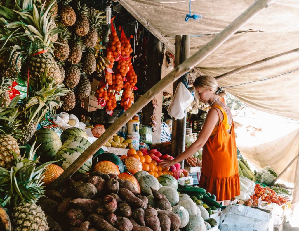 mua sắm rau củ