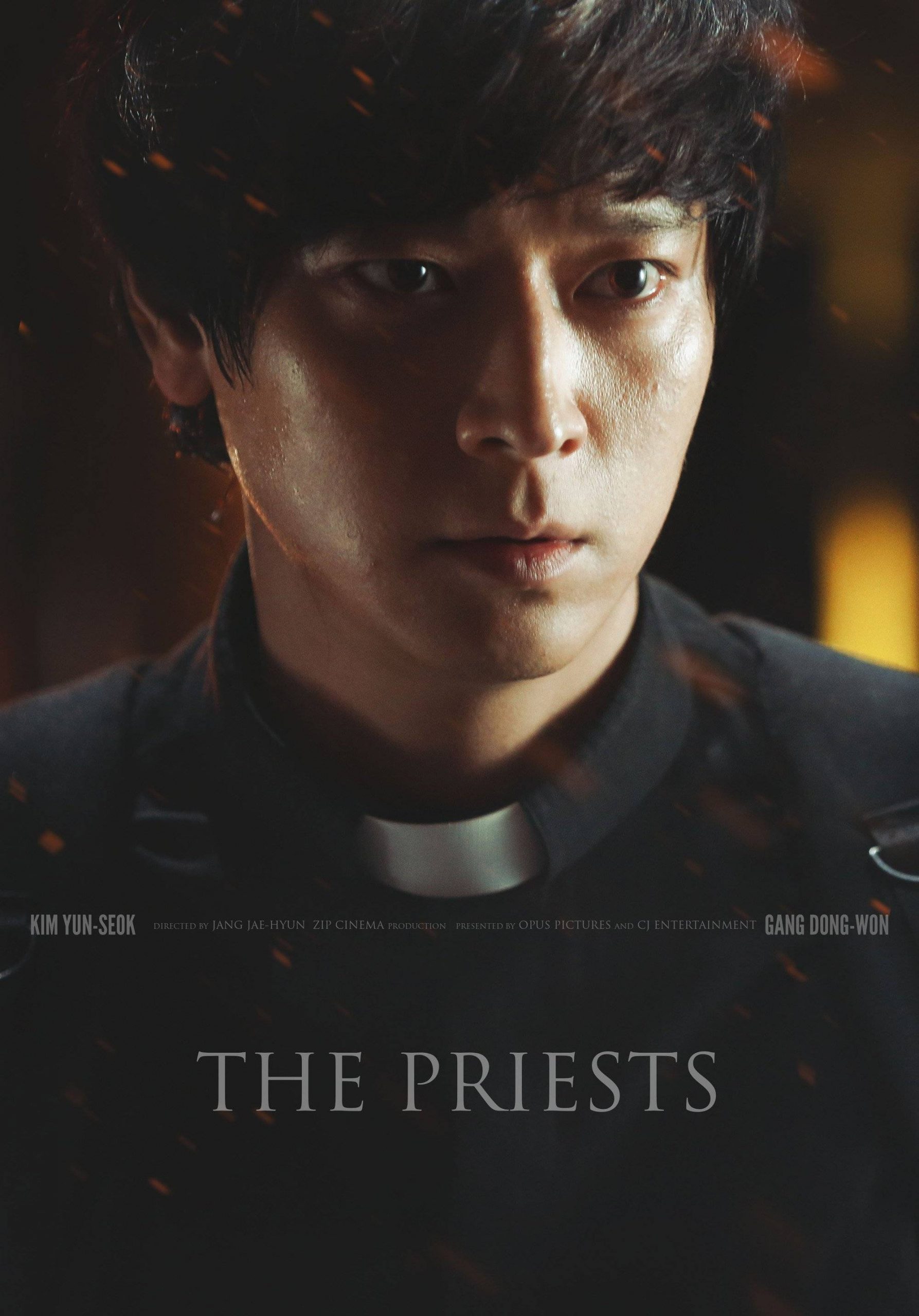 Kang Dong Won trong The Priests
