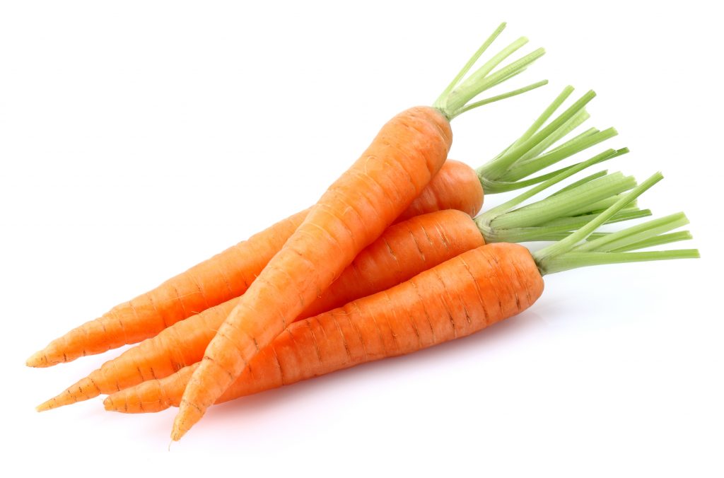 Cà rốt chứa hợp chất phenolic giúp cho việc hạ huyết áp