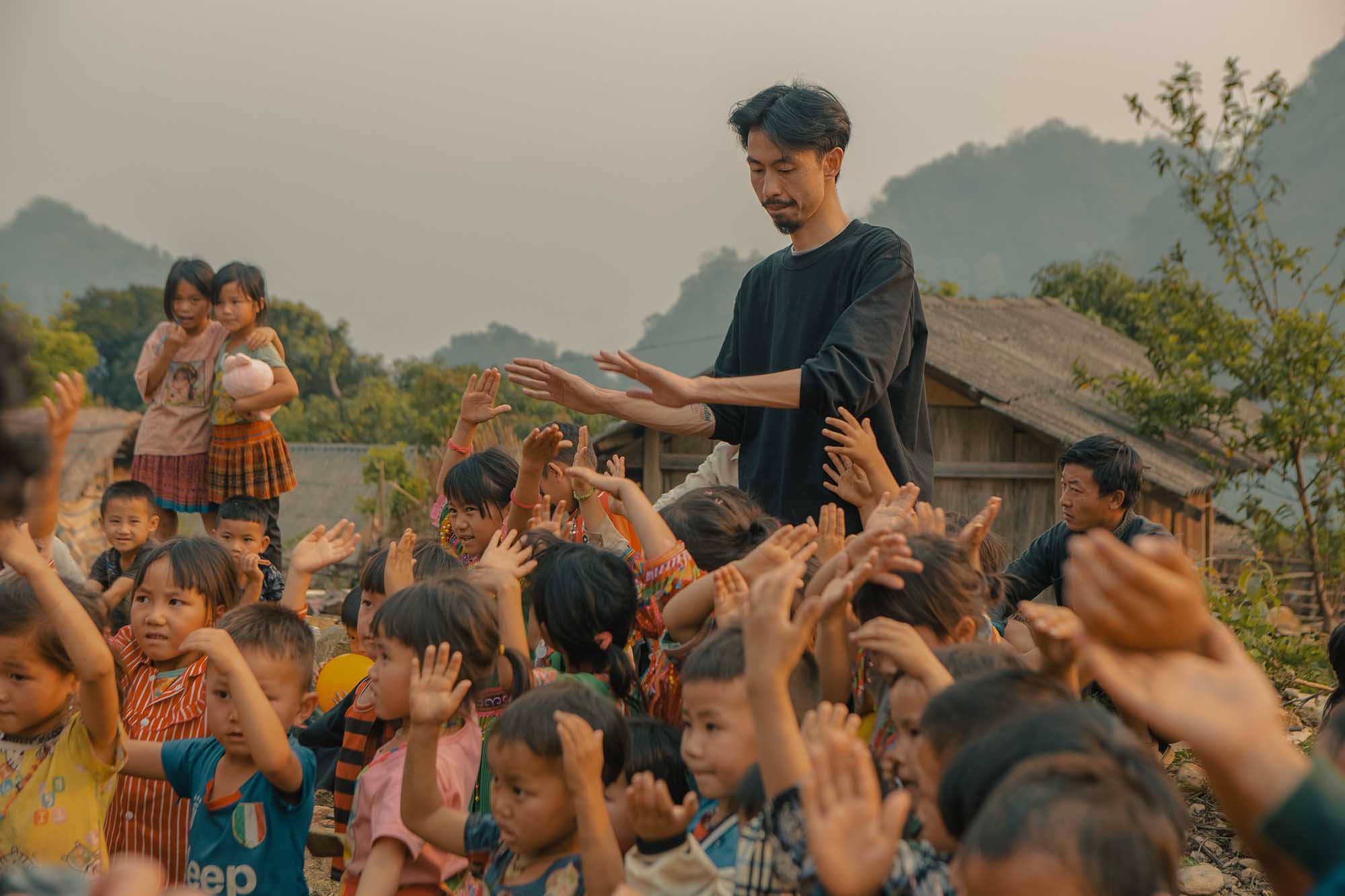 Đen trong ca khúc nấu ăn cho em