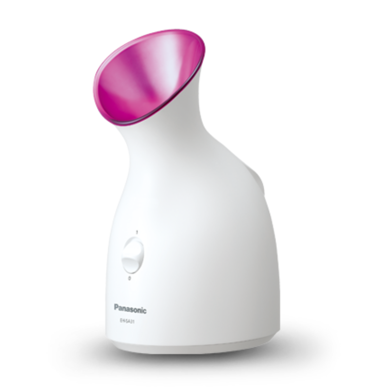 Máy xông hơi Panasonic giúp làn da được thải độc.