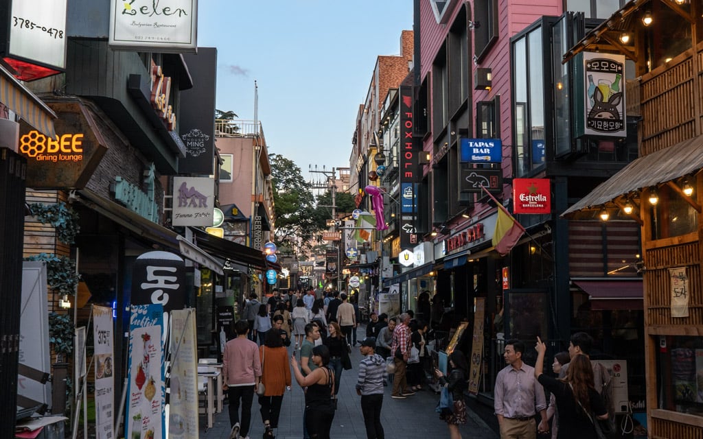 Phố Itaewon Seoul