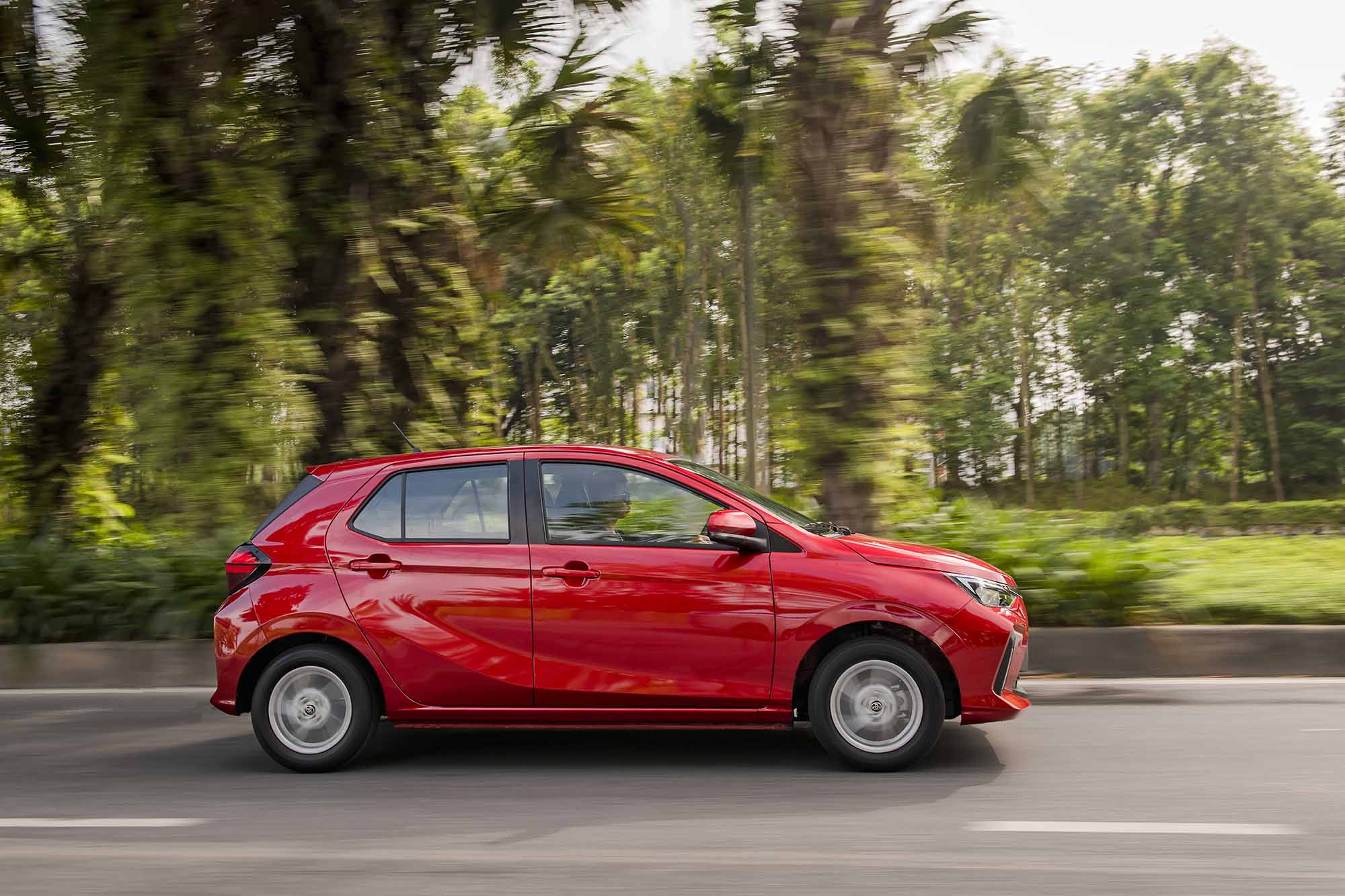 toyota di chuyển êm ái