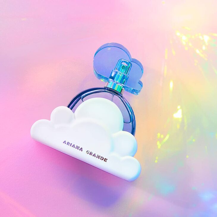 Nước hoa Ariana Grande Cloud Eau de Parfum.