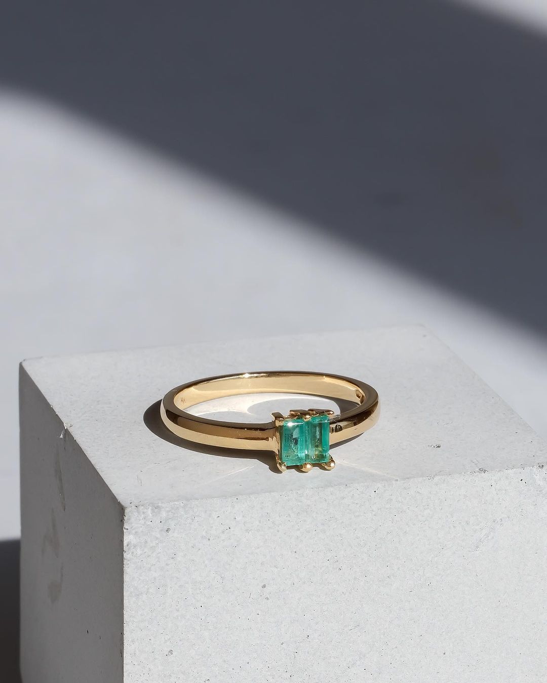 nhẫn ngọc lục bảo emerald cung hoàng đạo