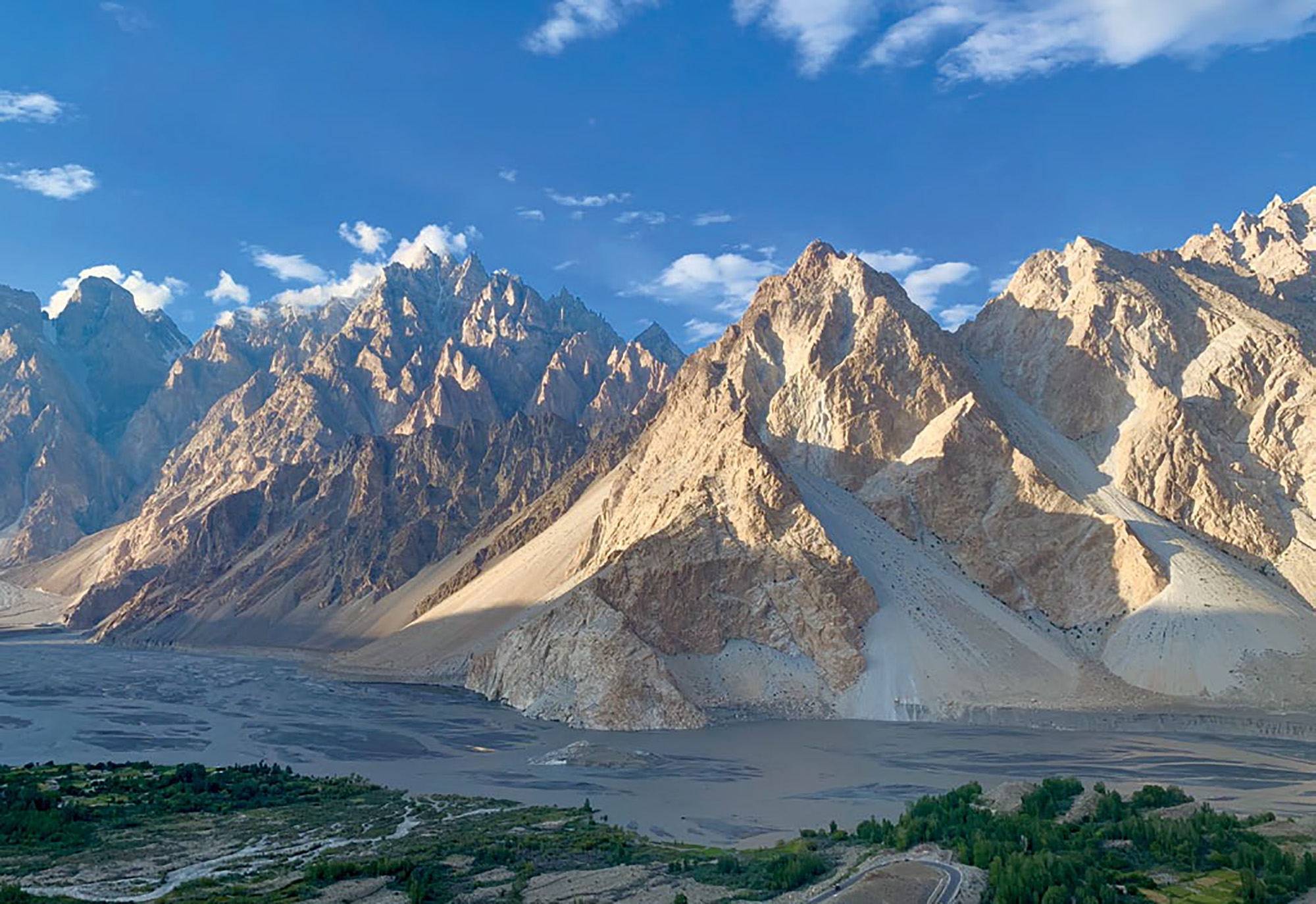 pakistan dãy núi passu cones