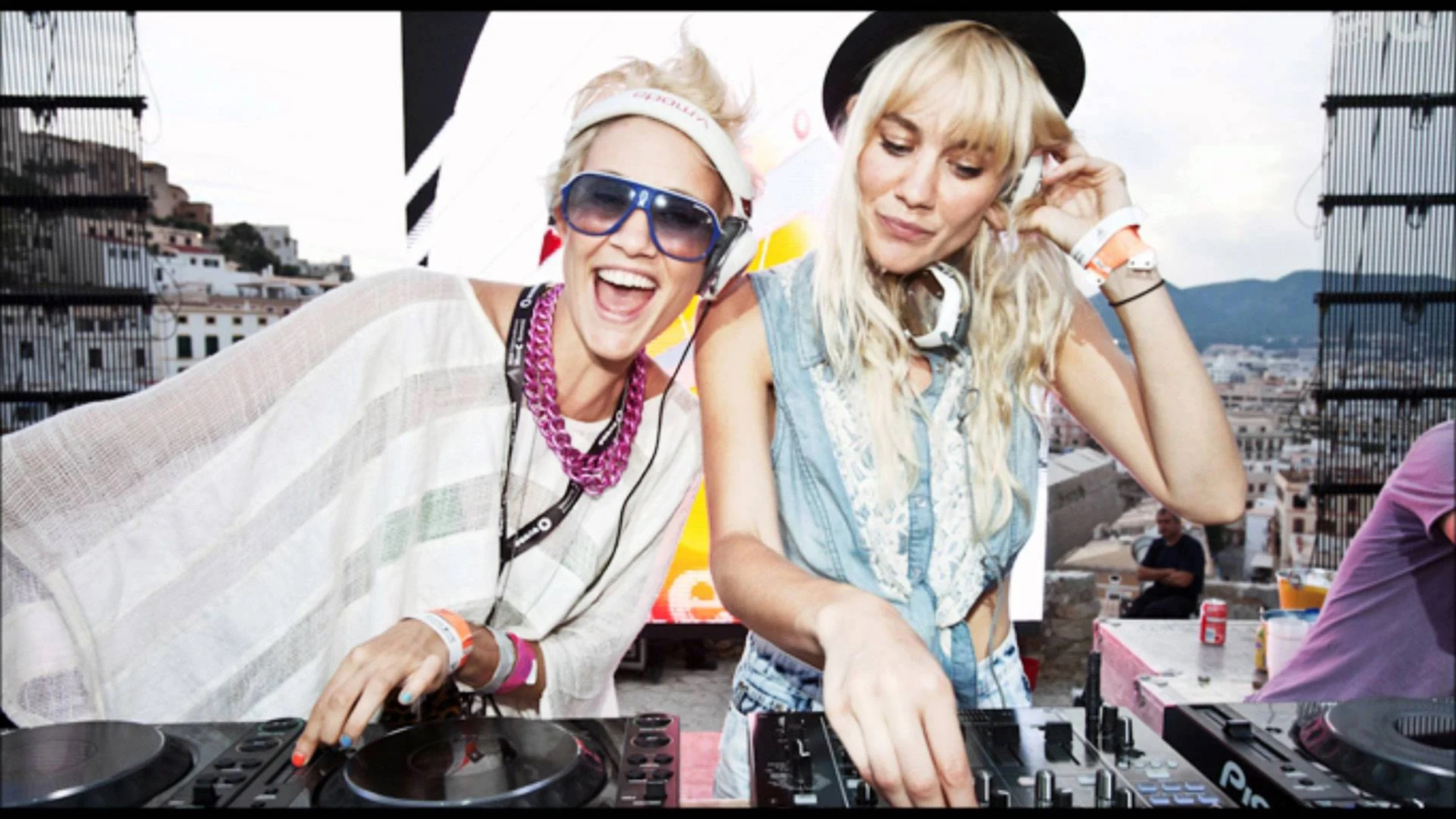 lễ hội âm nhạc cùng DJ Nervo