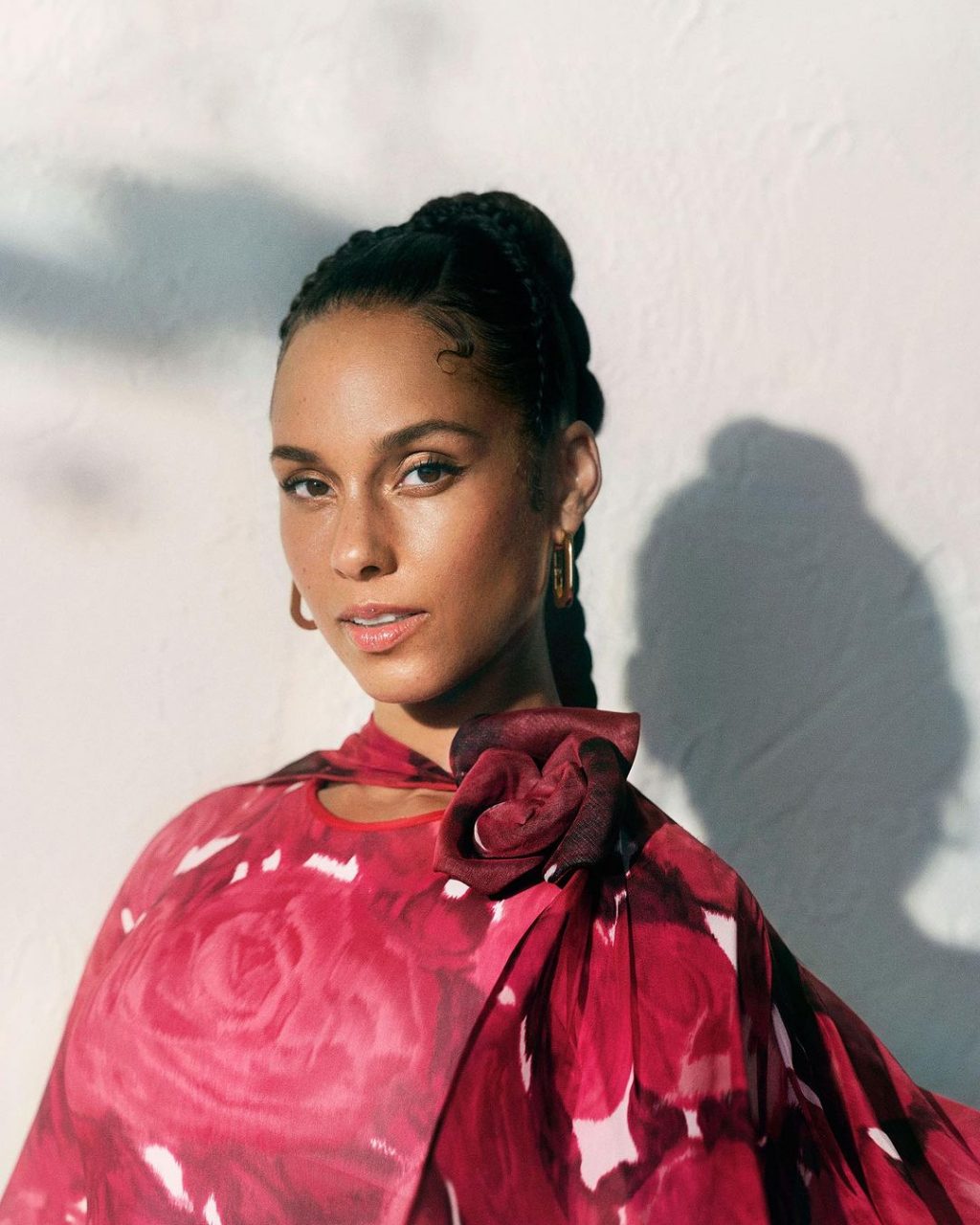 Alicia Key thần thái nhờ làm đẹp với nha đam