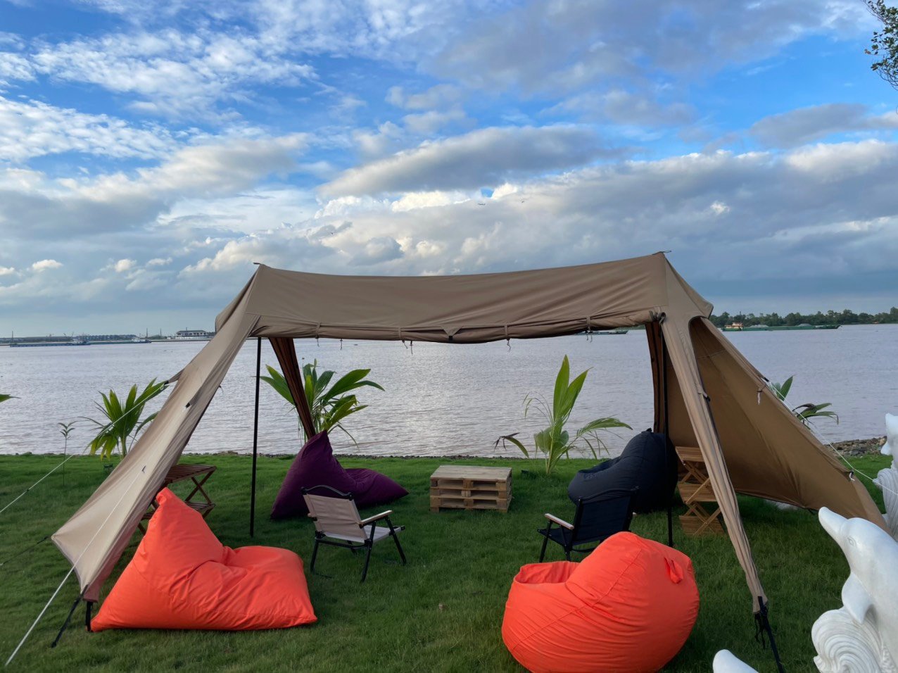 cắm trại glamping