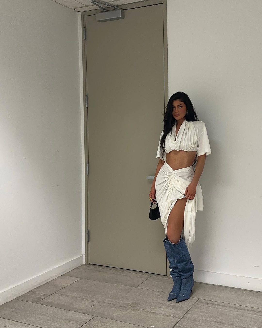 kyliejenner diện quần bốt boots