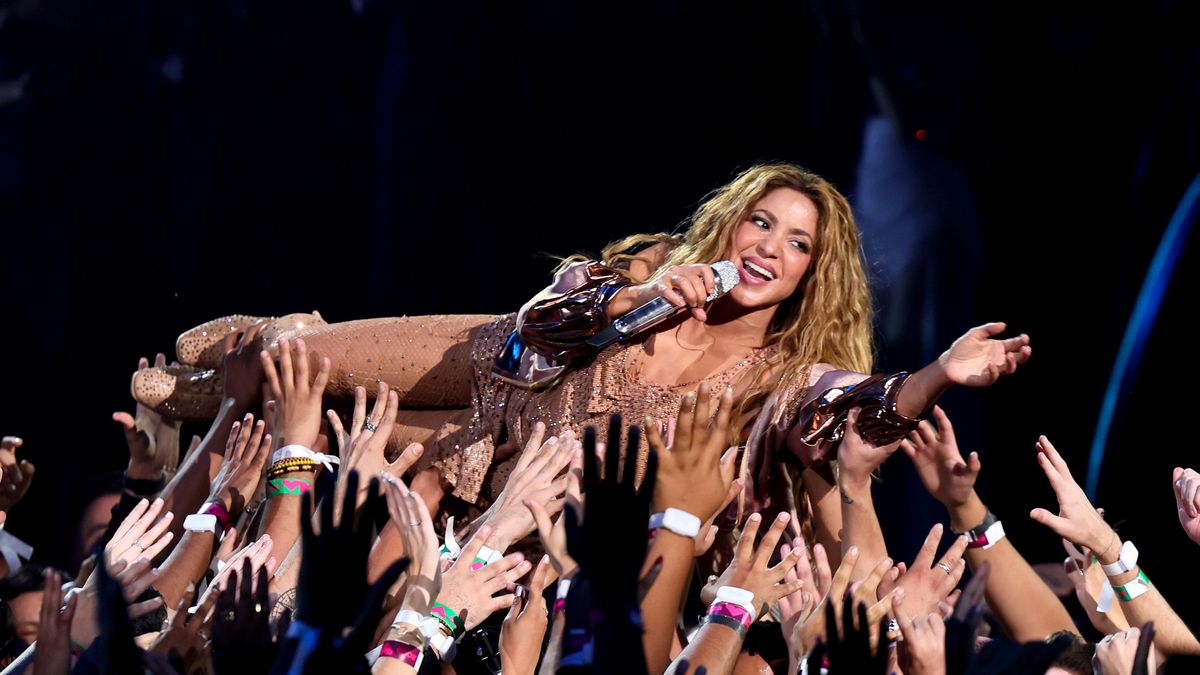 VMAs 2023 Sân khấu của Shakira