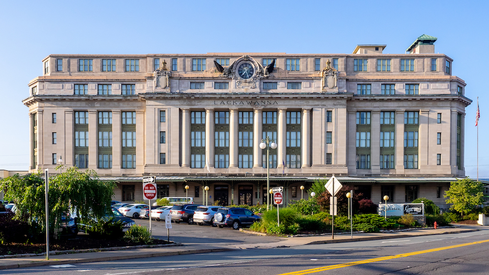 6 khách sạn được xây dựng lại từ ga xe lửa 35 khách sạn radisson