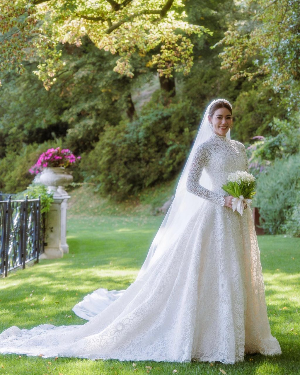  Kimmy Kimberley trag điểm nhẹ nhàng