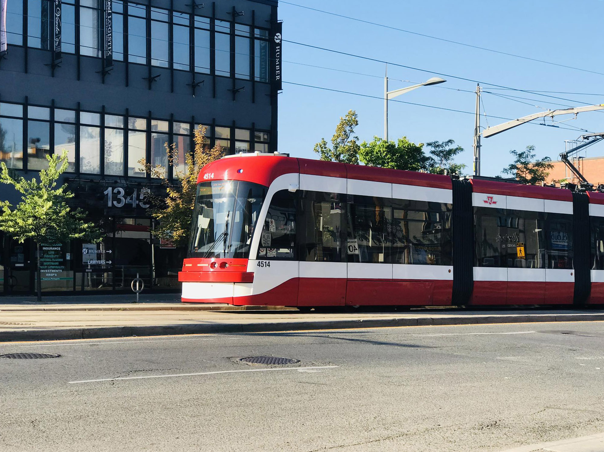 canada xe buýt đỏ