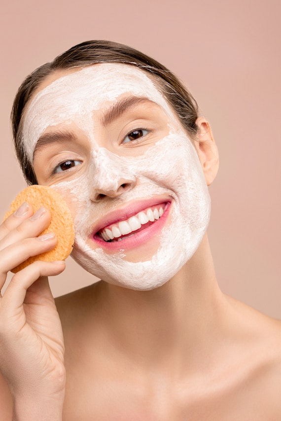Đơn giản hóa thói quen chăm sóc da của bạn