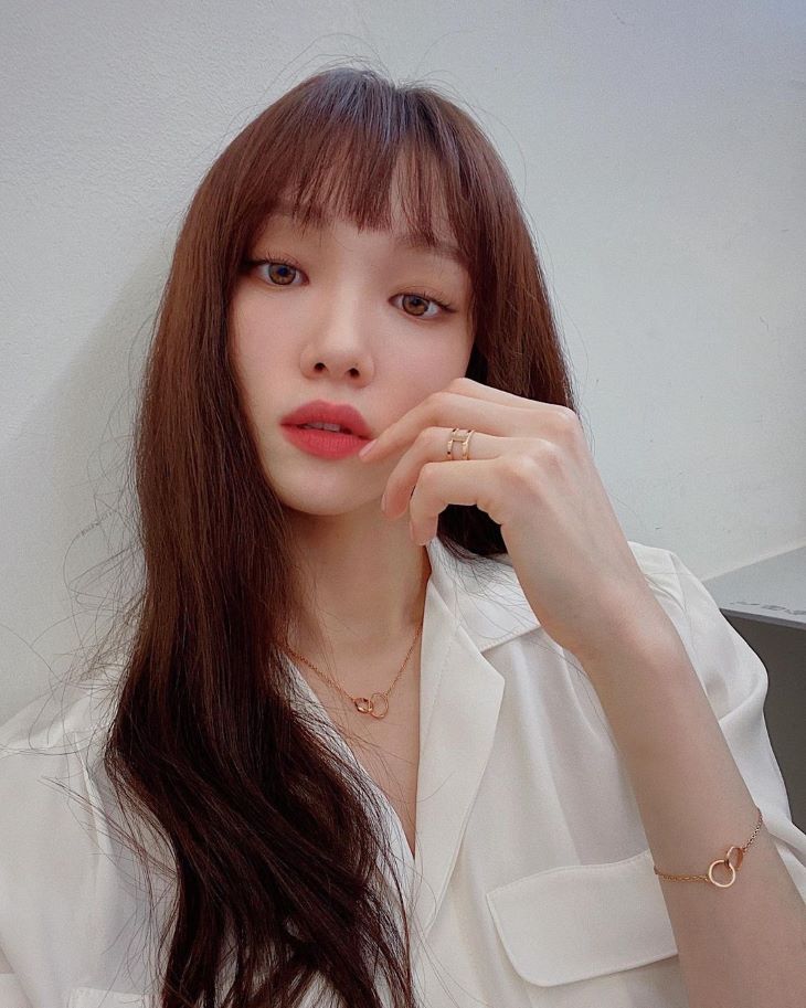 Lee Sung Kyung
