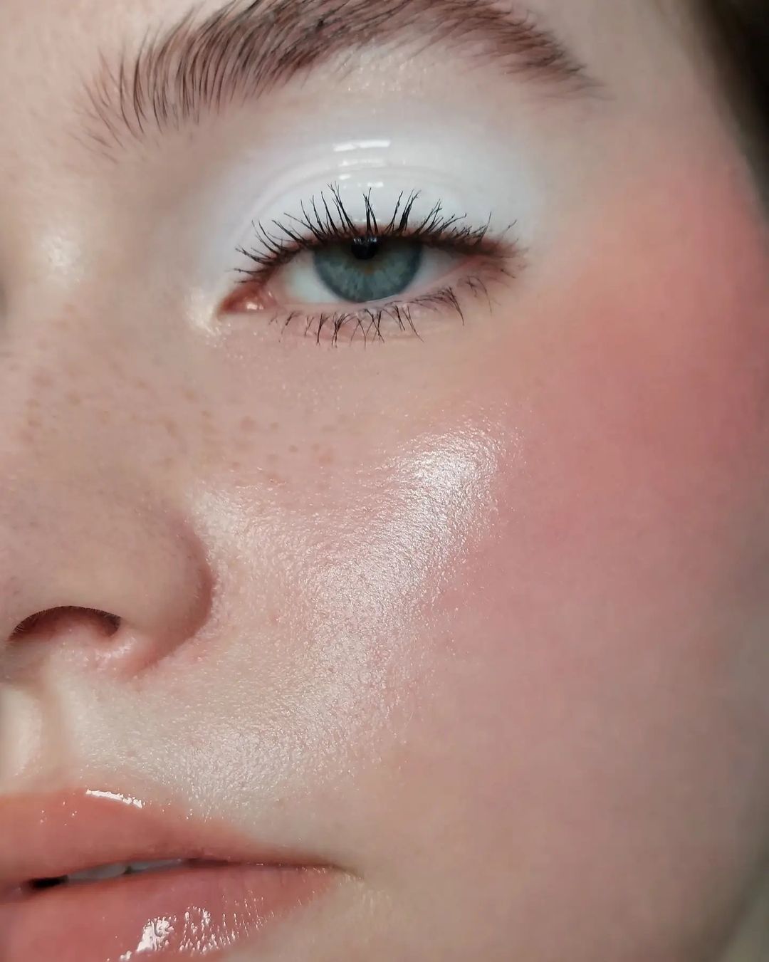 snowangelmakeuplook ELLE