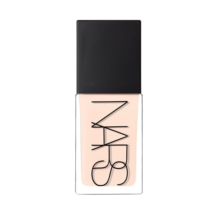 Kem nền Nars.